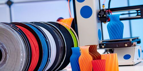 ALL THINGS YOU NEED TO KNOW ABOUT POPULAR TYPES OF 3D PRINTER FILAMENT FOR NEWBIE: PLA AND ABS