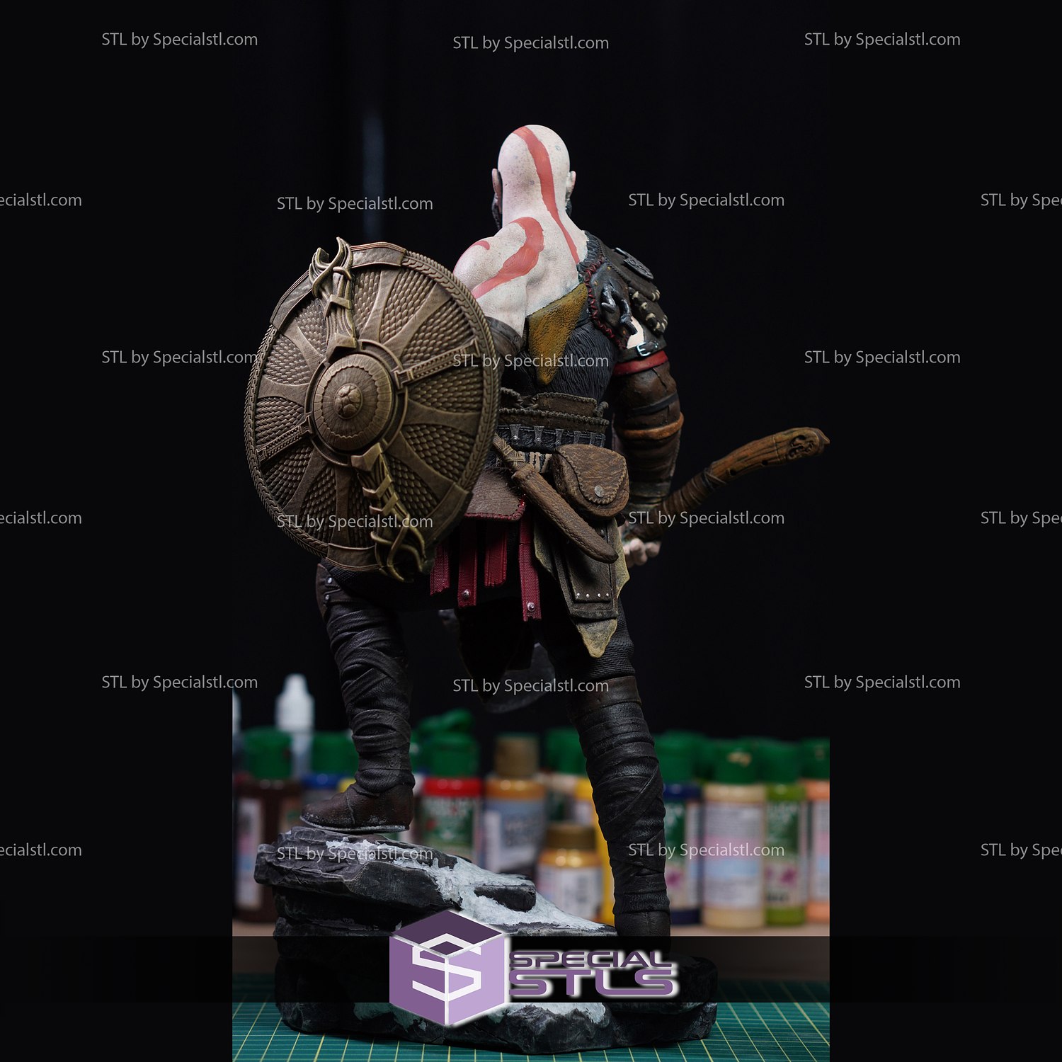 Kratos God of War Statue - STL File 3D Print