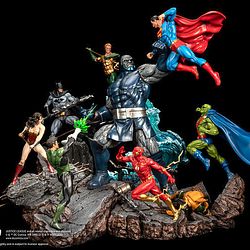 Justice League Vs Darkseid Diorama